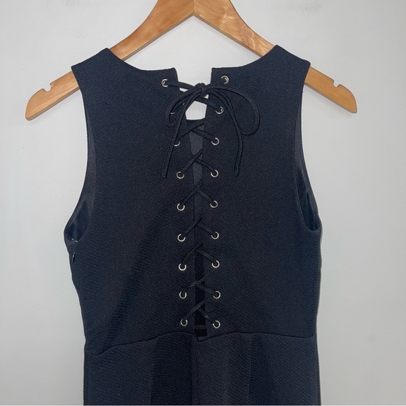 Forever 21 Mini Dress Women’s Size Small Black Lace Up Back Bodycon Lined - Picture 6 of 8